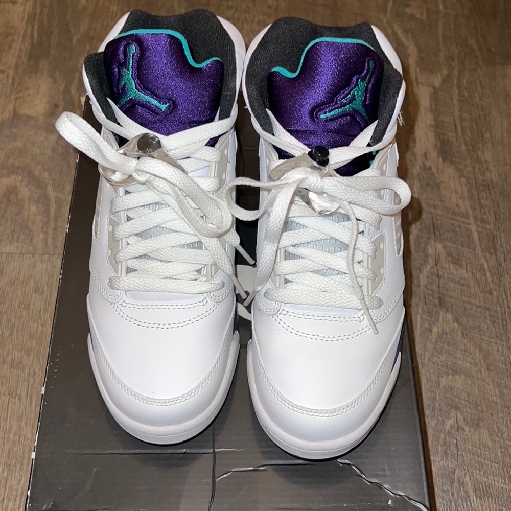 Jordan Sneakers